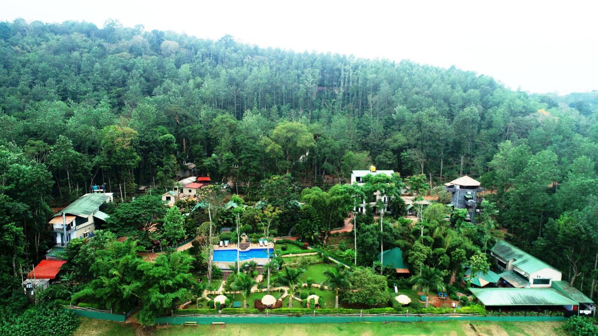 Coorg Jungle Camp Backwater Resort Suntikoppa Exterior photo