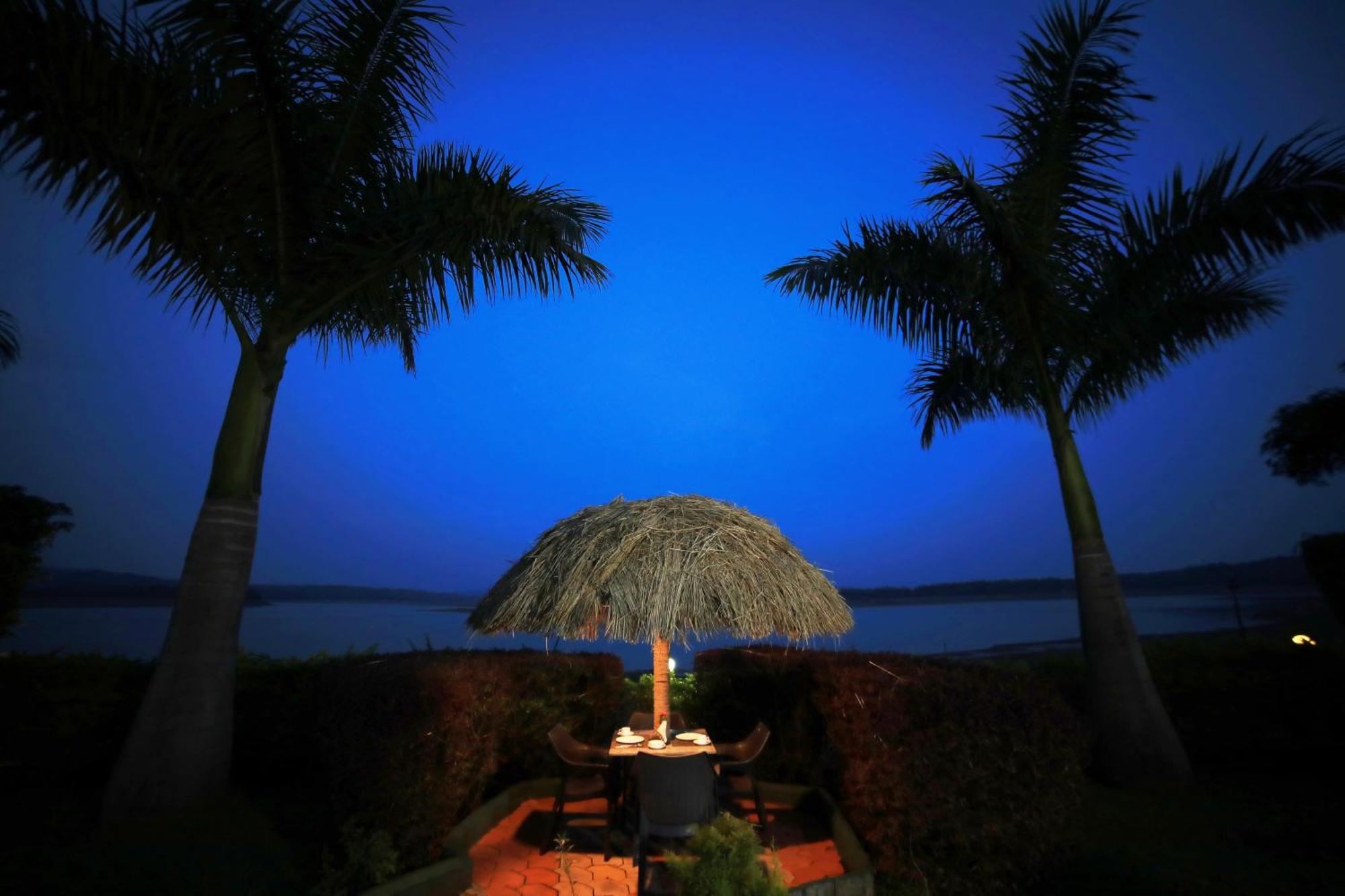 Coorg Jungle Camp Backwater Resort Suntikoppa Exterior photo